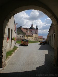 Hradiště s klášterními budovami a kostelem sv. Hypolita